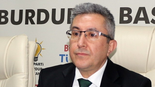 AK Parti'de son dakika istifa kararı