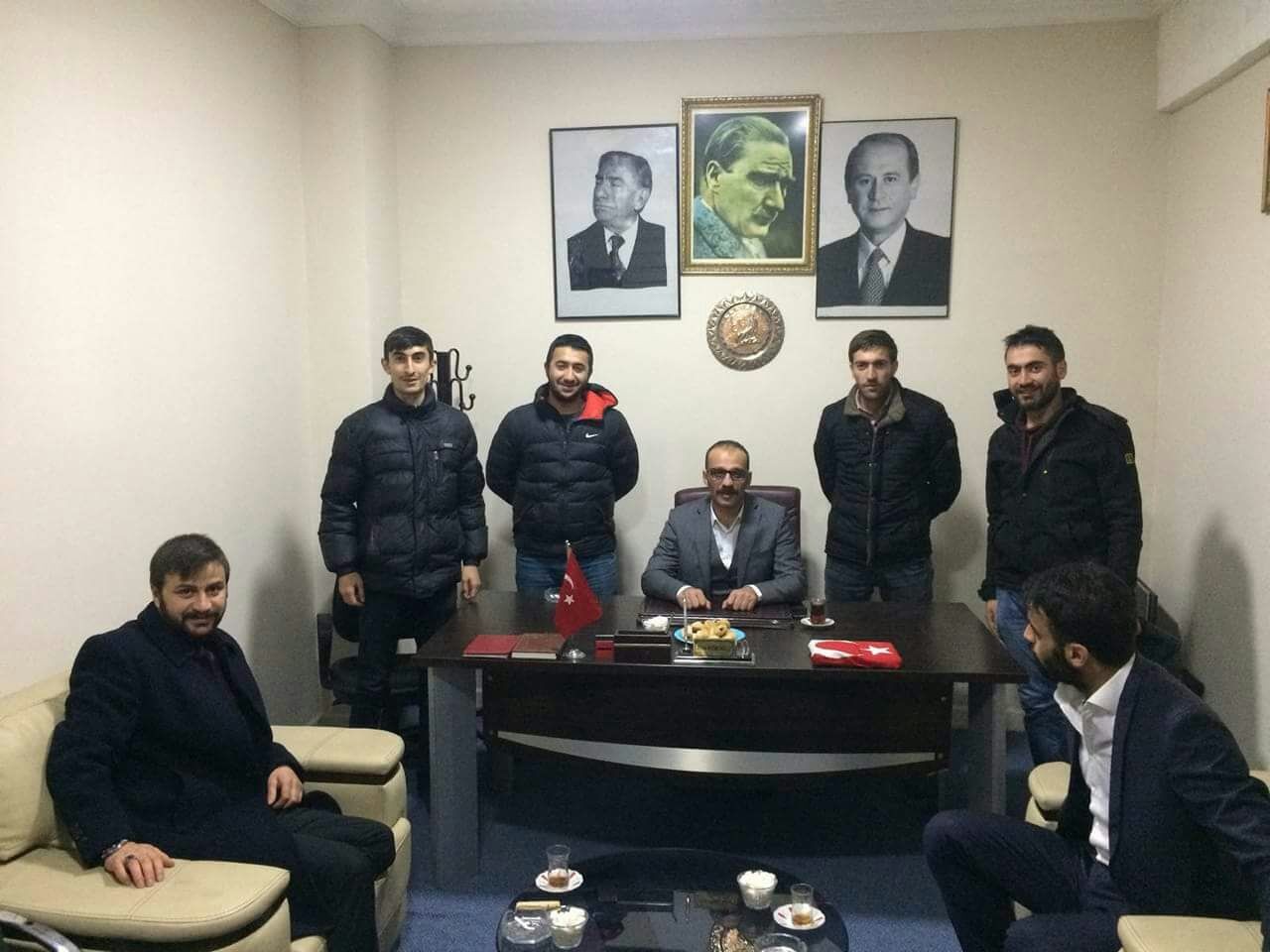 Aşkale Ülkü Ocakları’nda bayrak değişimi