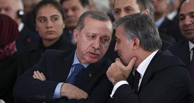 Cumhurbaşkanı Erdoğan'dan Gül'e KHK sitemi