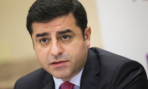 Demirtaş, HDP Eş Başkanlığı'nı bırakıyor