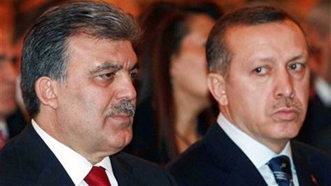 Abdullah Gül, 100 bin imza ile Erdoğan’ın karşısına çıkabilir'