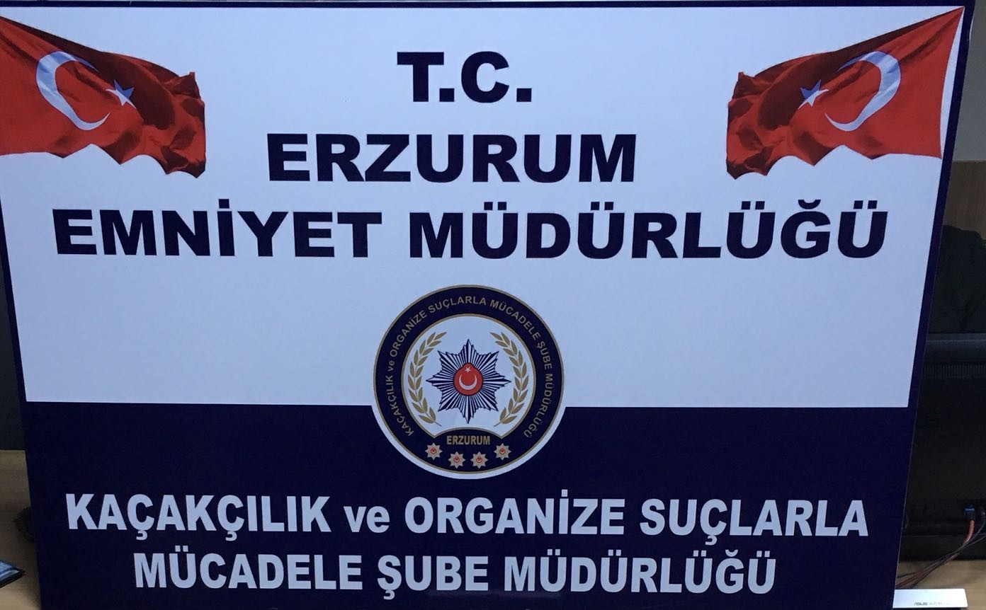 Erzurum'da 9 bin 400 adet tablet ele geçirildi