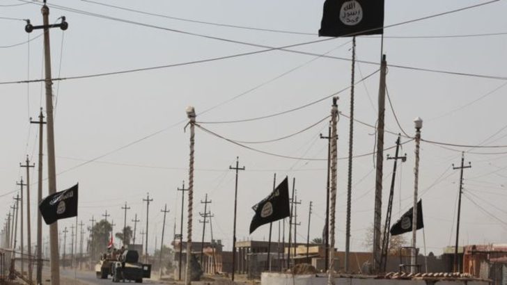 Times: IŞİD Suriye ve Irak'ta yeniden örgütleniyor