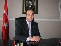 Pasinler'den Altınova'ya atandı!