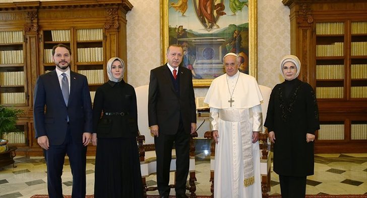 Erdoğan Papa ile görüşmek için bağışta bulundu mu?