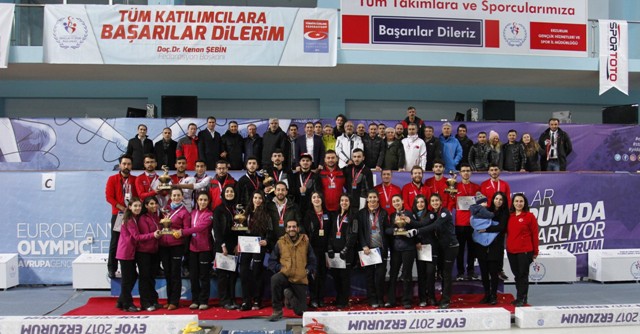 Curling şampiyonlar belli oldu