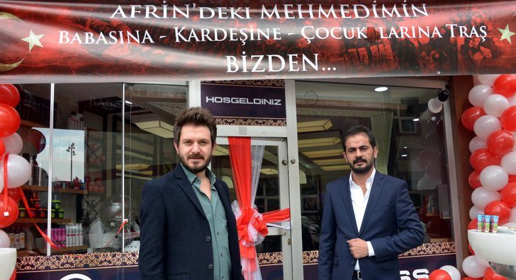 Erzurum Afrin'deki Mehmetçiğin Yakınlarına Ücretsiz Tıraş