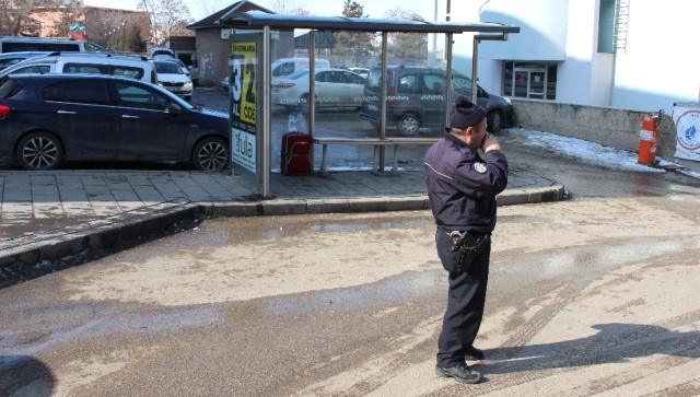 Şüpheli Bavul Patlatılmadan Sahibi Geldi