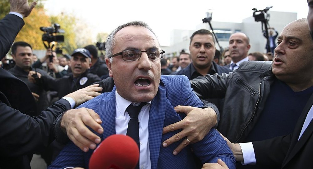 Akit TV Ankara Haber Müdürü Mehmet Özmen'den AK Parti’ye çok sert sözler