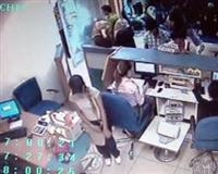 Banka soyguncusu kız çetesi