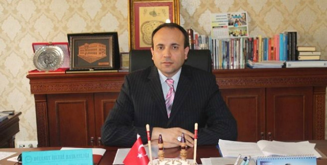 Eski Erzincan Vali Yardımcısı Fetö'den Tutuklandı