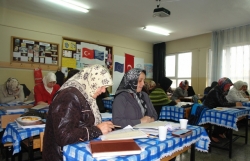Diploma almaya harılanıyorlar!