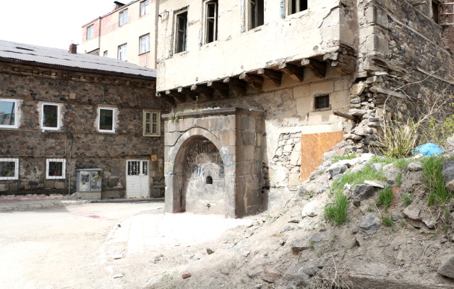 Büyükşehir Şehrin Tarihi Çeşmelerini Yeniden Restore Edecek