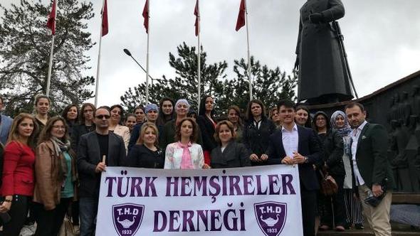 Hemşireler sorunlarına çözüm istedi