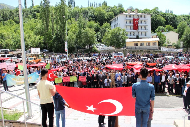 İspir'de Filistin'e Destek Yürüyüşü