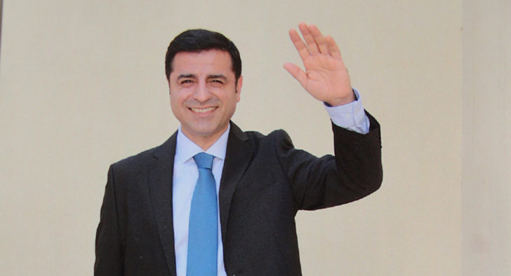 Selahattin Demirtaş'tan çok konuşulacak mesajlar