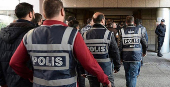 5 ilde FETÖ operasyonu: 1'i mahrem imam 14 gözaltı
