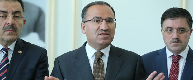 Bozdağ: Cumhurbaşkanımızı ölümle tehdit ediyorlar