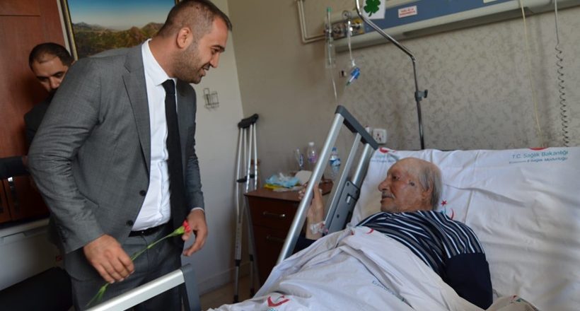Yurdigül’den Hastalara Bayram Ziyareti