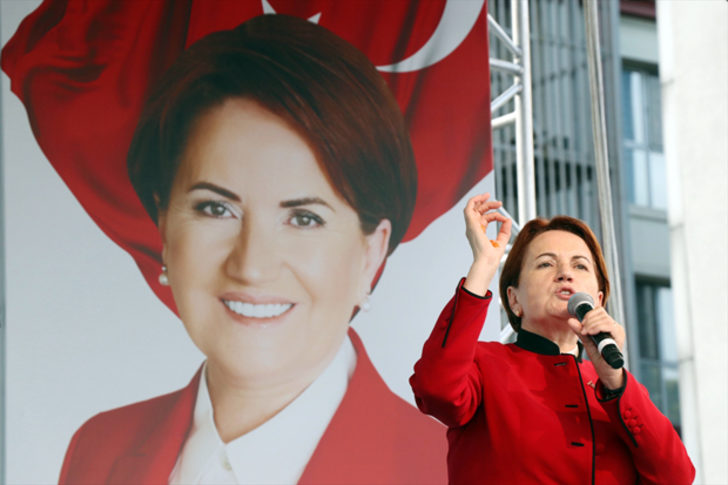 İYİ Parti Genel Başkanı Akşener: AKP para teklif etti!