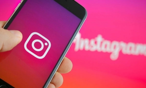 Instagram beklenen özelliği kullanıma sundu