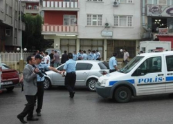 Erzurum'da Polis cinnet geçirdi!