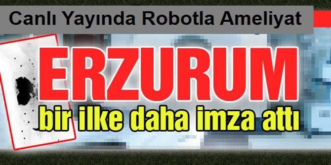 Canlı Yayında Robotla Rahimdeki Sarkmayı Ameliyat Ettiler