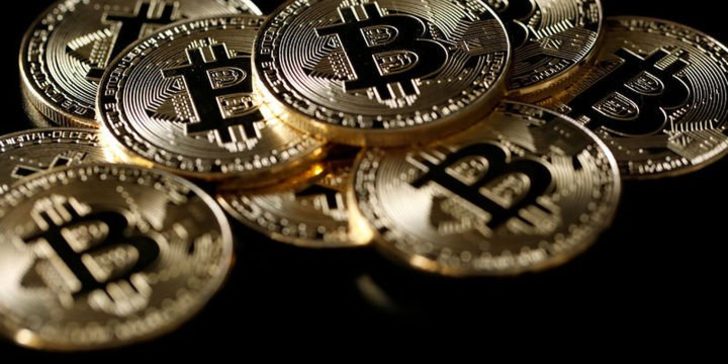 Uzmanların gözü Bitcoin'de! Ekim 2017'den bu yana ilk defa oldu