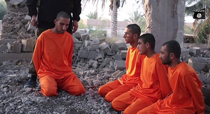 IŞİD, esirlerin boğazlarını keserek öldürdü