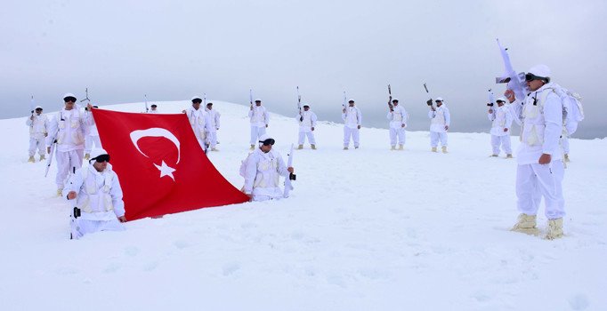 PKK'nın korkulu rüyası Alparslanlar ve Kılıçlar