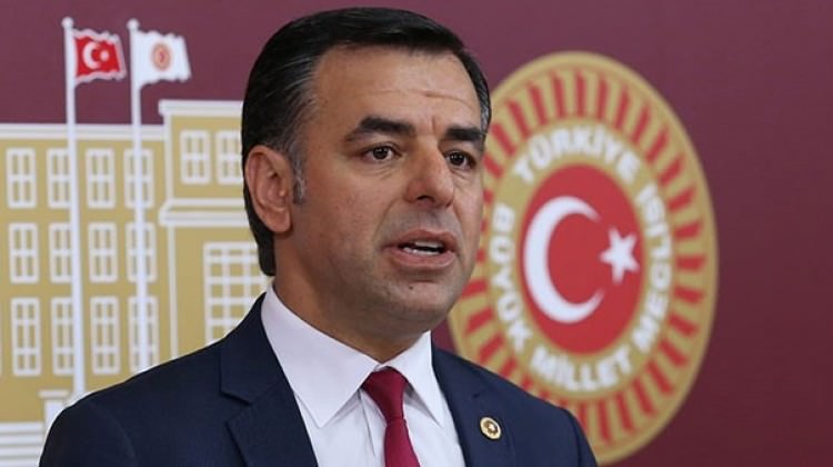 Canlı yayında 'AK Parti adayları' diye isim isim açıkladı