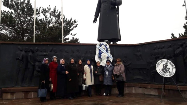 Erzurum'da 5 Aralık Kadın Hakları Günü Etkinliği