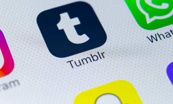 Tumblr, App Store'a geri döndü
