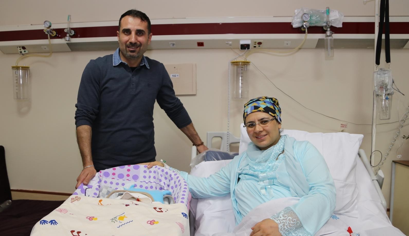 Erzurum’da 2019 yılının ilk bebeği Mehmet Akif oldu