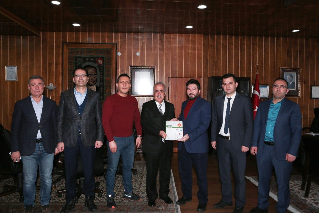 Erzurum Eğitim Bir-Sen'den Rektör Çomaklı'ya Ziyaret