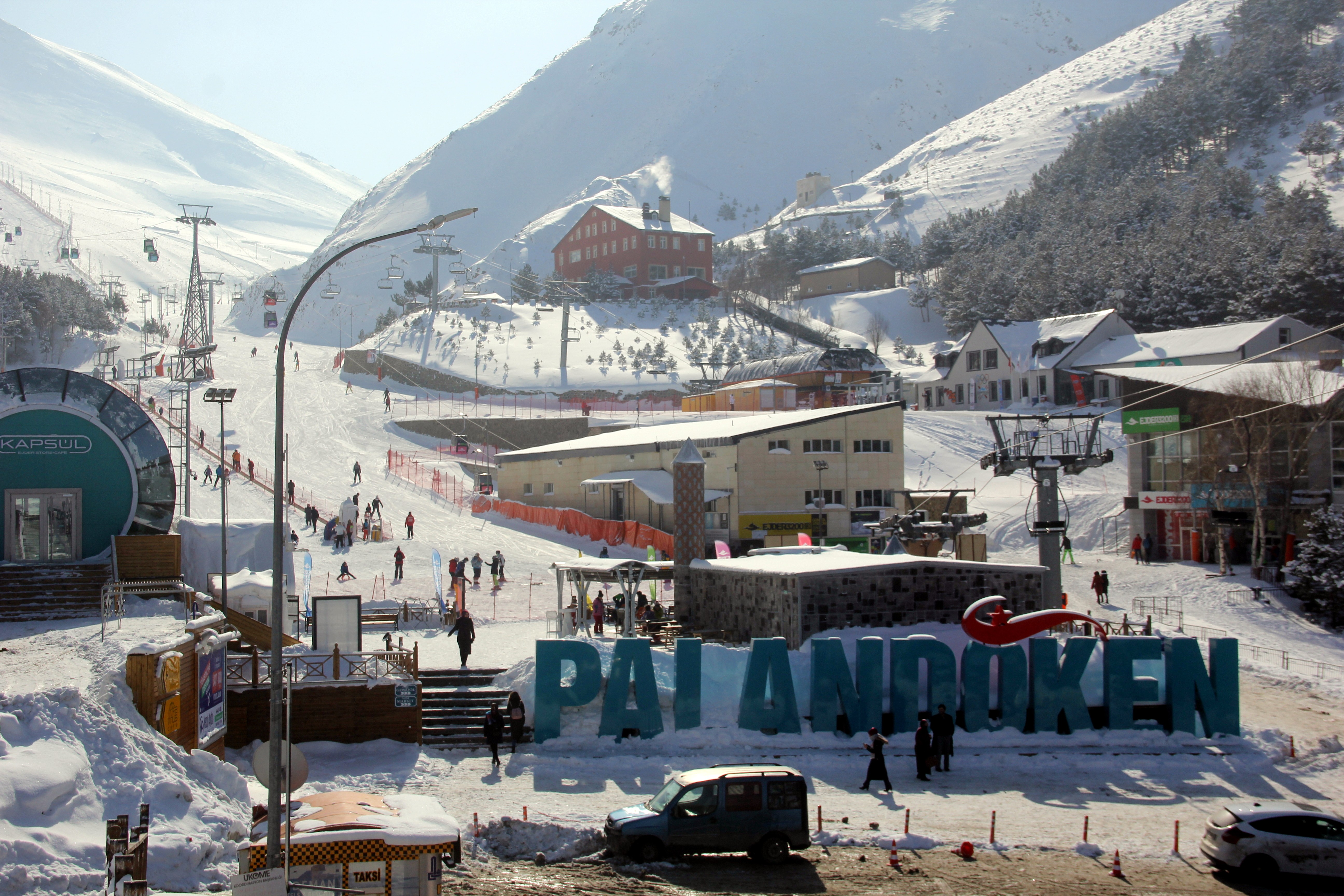 Karnesini alan Palandöken’e koştu