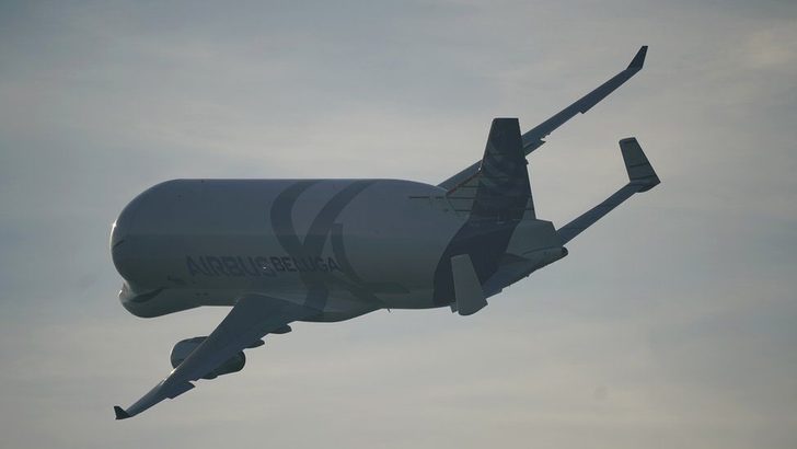 Dev kargo uçağı Airbus Beluga XL deneme uçuşlarını tamamladı