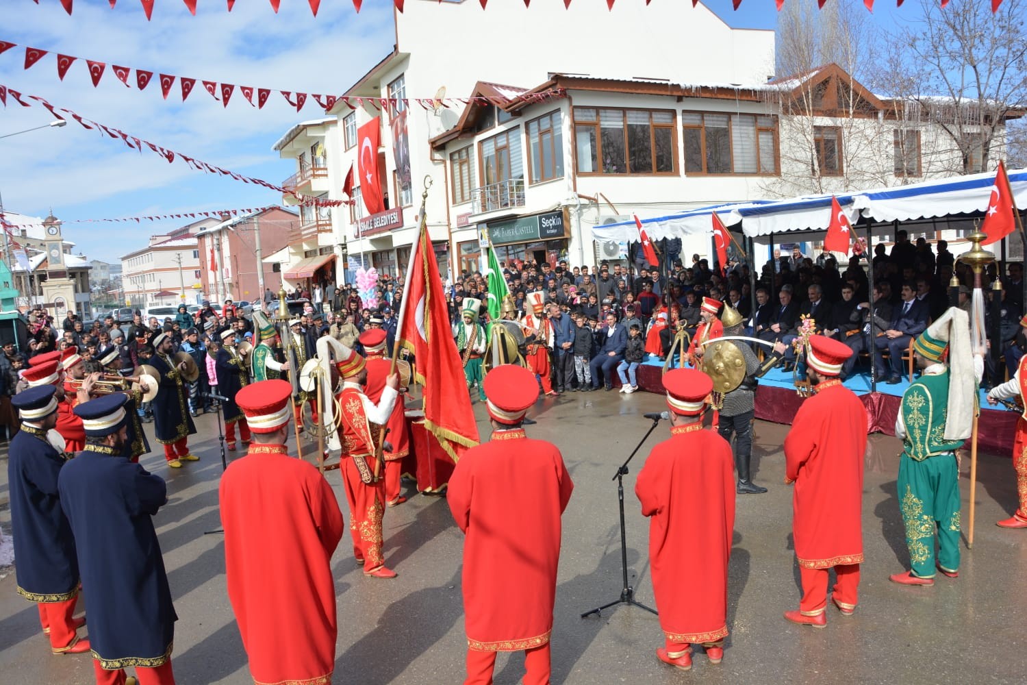 Aşkale'de kurtuluş coşkusu