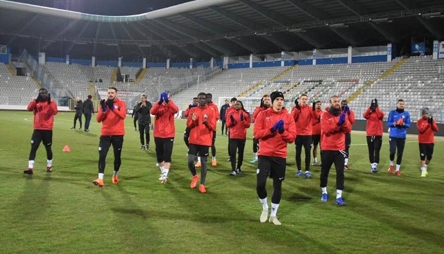 Hamzaoğlu: “Kazanan takım hürriyetine geçmemiz lazım”
