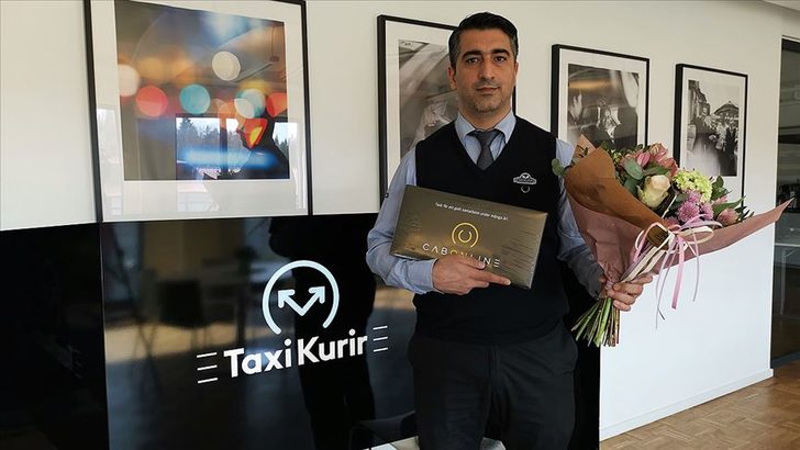 İsveç'te kahraman ilan edilen Türk taksiciye ödül