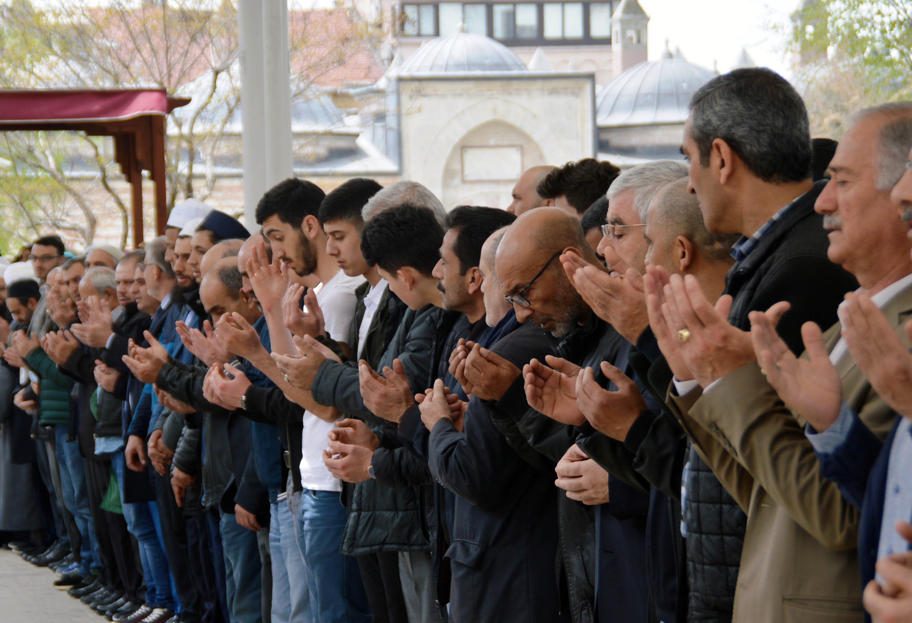 Erzurum Konfederasyonu “Sözde Ermeni Soykırımı” iddialarına tepki gösterdi