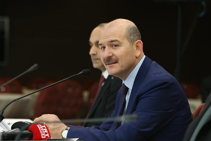 Soylu: YSK kararında çalmayı hukuk diliyle söyledi