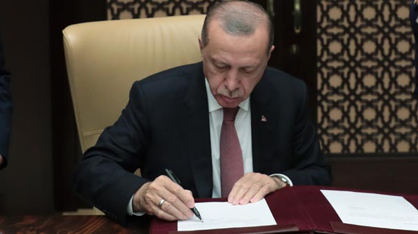 Cumhurbaşkanı Erdoğan 11 üniversiteye rektör atadı