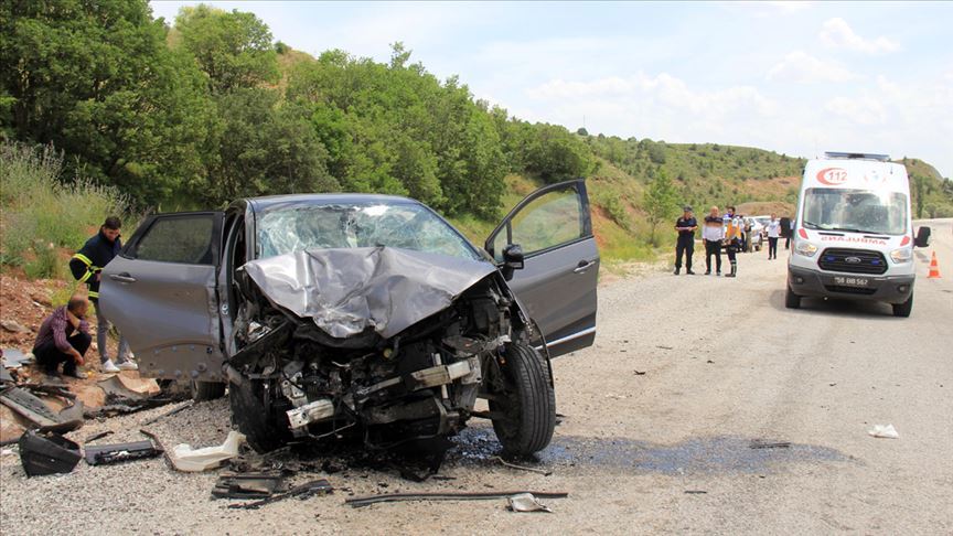 Trafik önlemleri bayramda meydana gelen kazaları azalttı