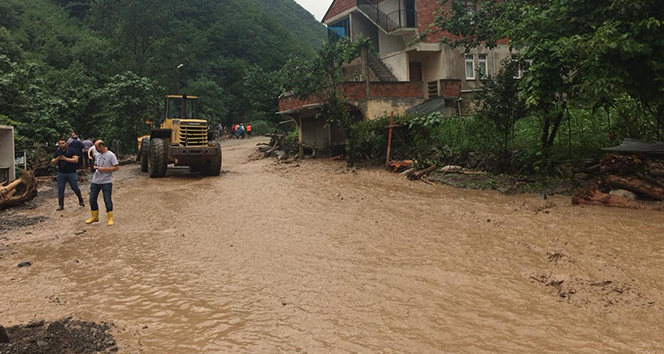 Trabzon'u HES vurdu: 3 ölü, 7 kayıp