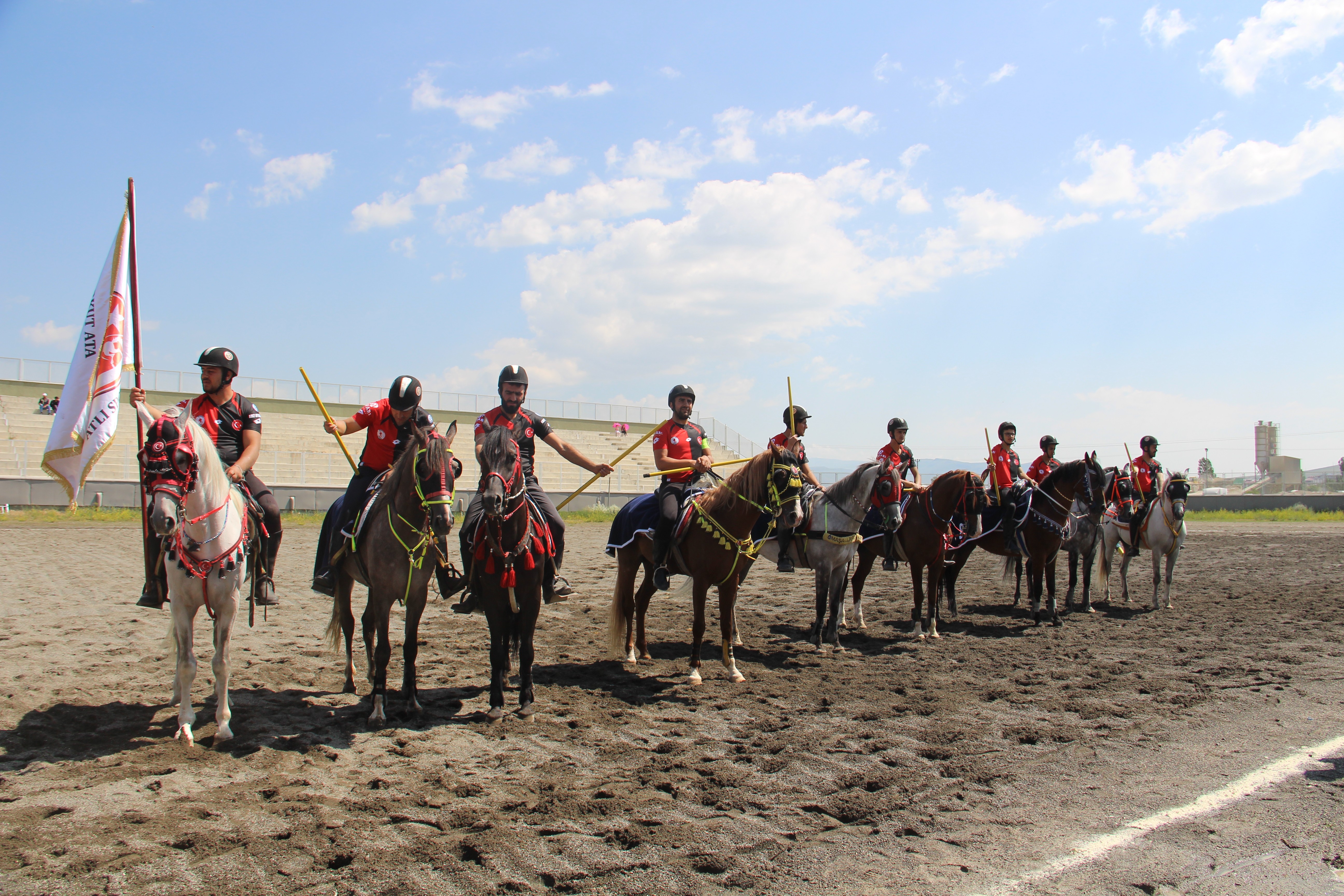 Erzurum’da cirit heyecanı başladı