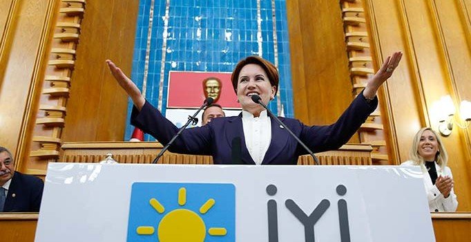 Akşener: 25 yıldır değişmeyeni değiştirdiniz