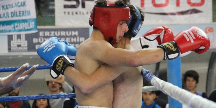 Erzurum’da Türkiye Kick Boks Şampiyonası heyecanı başladı