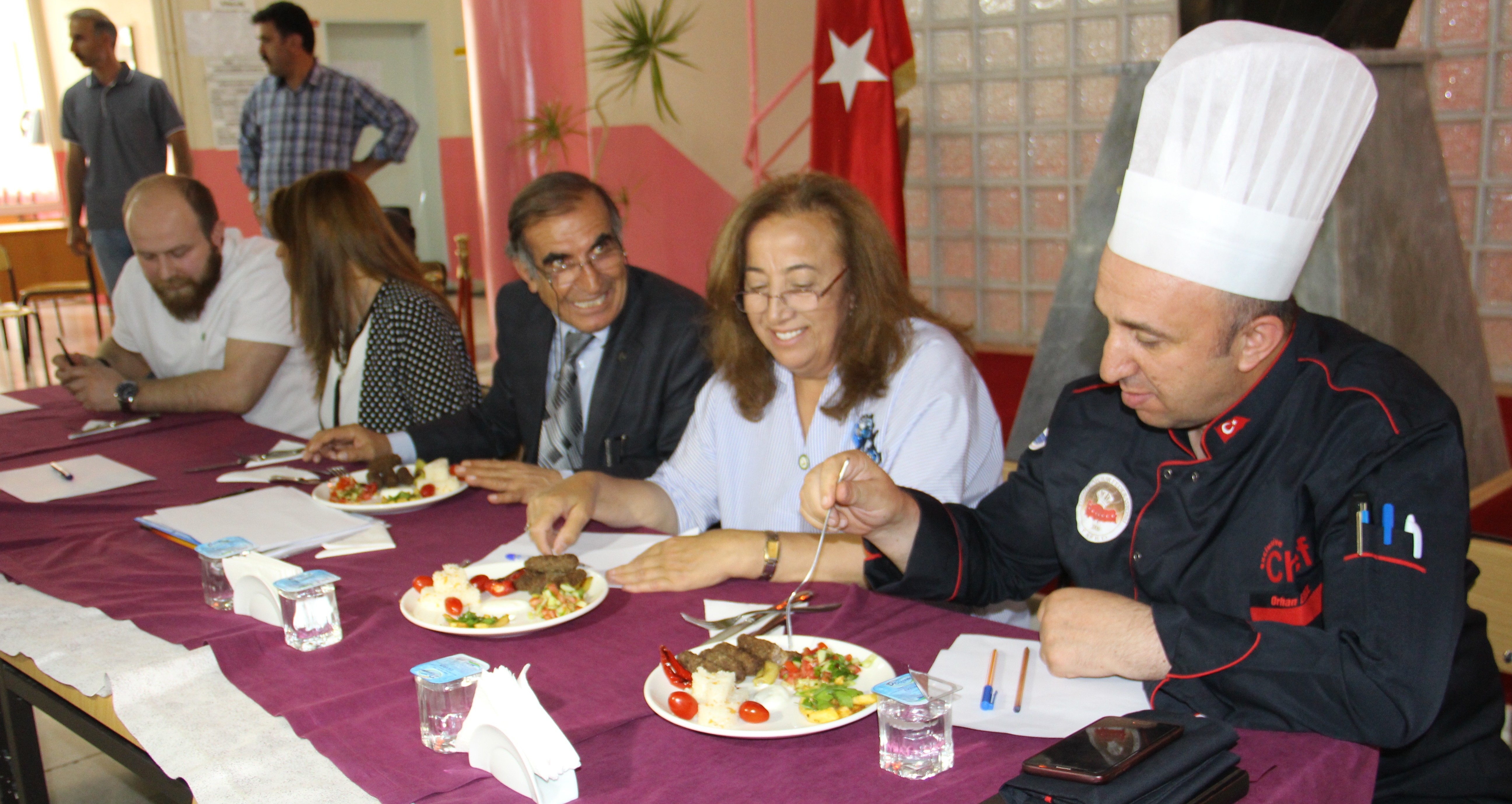 Geleneksel ev yemekleri yarışması