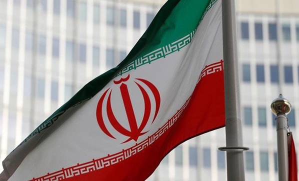 İran'dan İngiltere'ye misilleme uyarısı